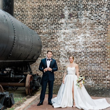 The wedding ceremony picture of Christmas Abbott and Memphis Garrett.